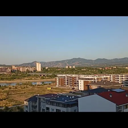Galina Apartament Kyrdżali
